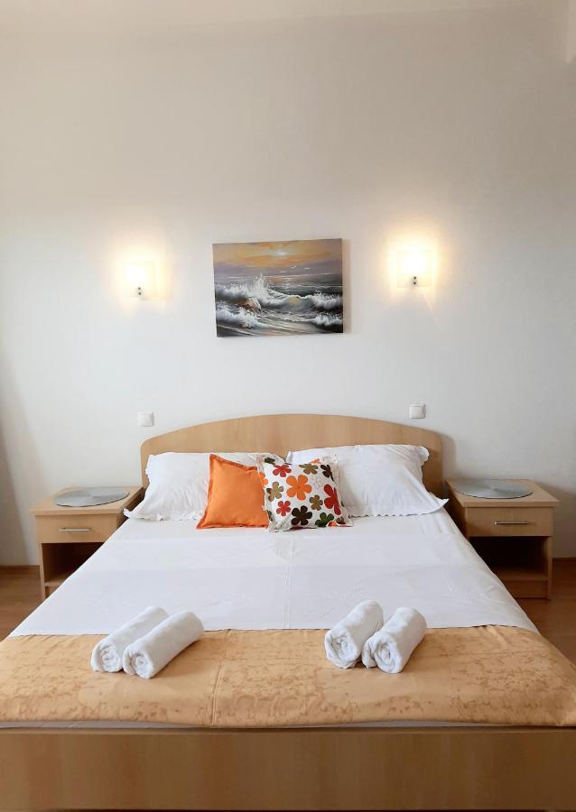 Apartments Akmadzic Makarska Exterior foto