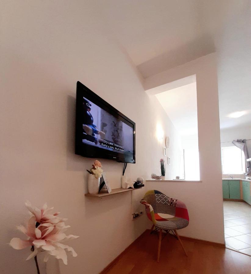 Apartments Akmadzic Makarska Exterior foto