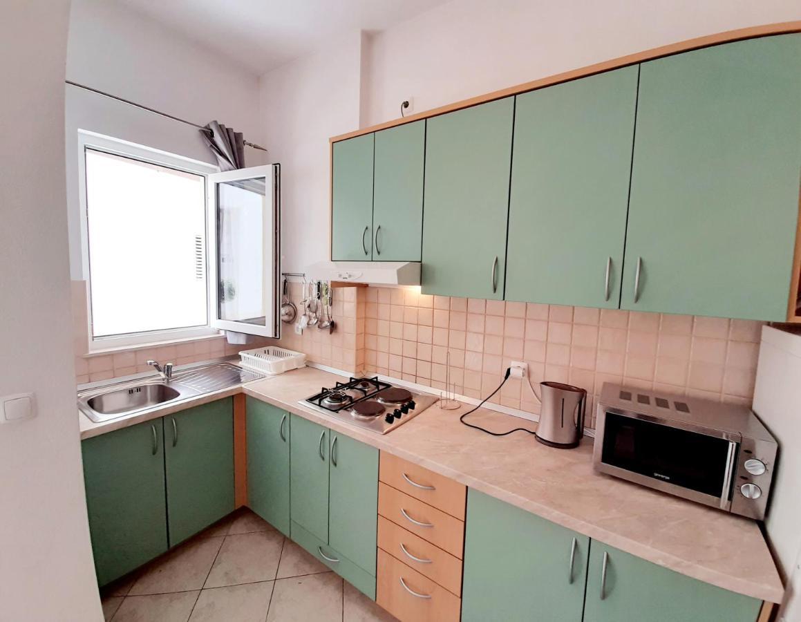 Apartments Akmadzic Makarska Exterior foto